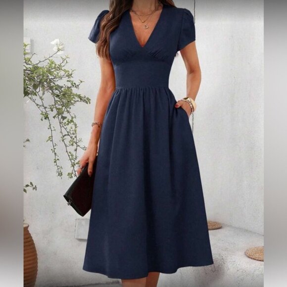 Elegant Navy Blue Women's Dress - Picture 6 of 6